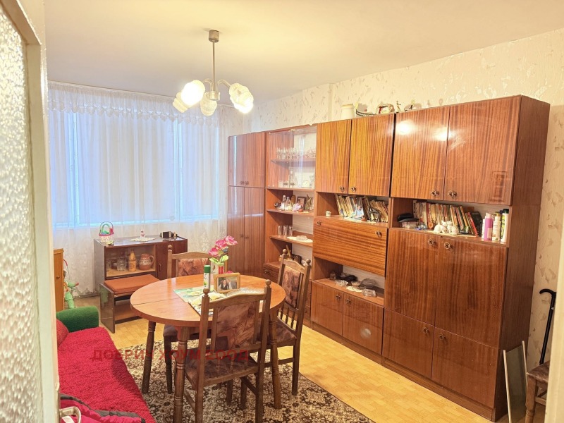 Продава 2-СТАЕН, гр. Добрич, Център, снимка 16 - Апартаменти - 53185454