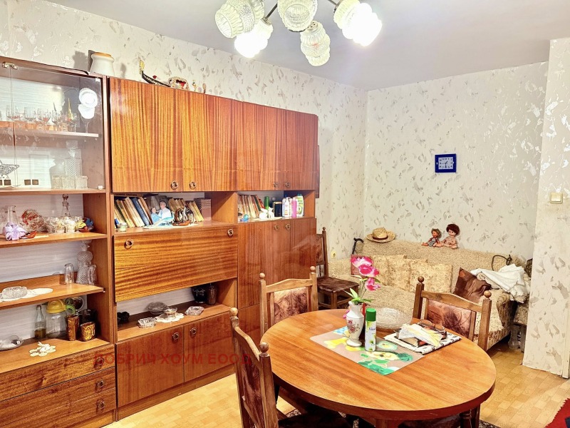 Продава 2-СТАЕН, гр. Добрич, Център, снимка 17 - Апартаменти - 53185454