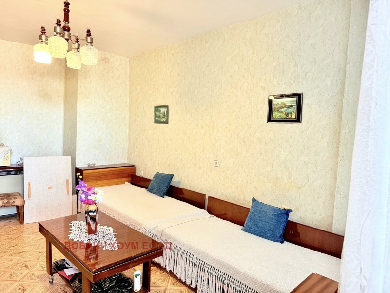 Продава 2-СТАЕН, гр. Добрич, Център, снимка 5 - Апартаменти - 53185454