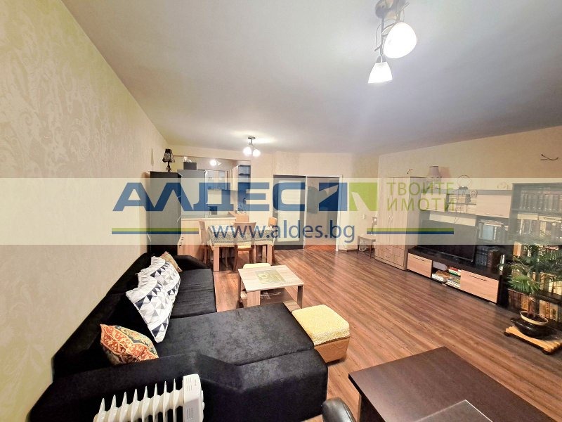 Na prodej  2 ložnice Sofia , Zona B-5 , 130 m2 | 52503196 - obraz [6]