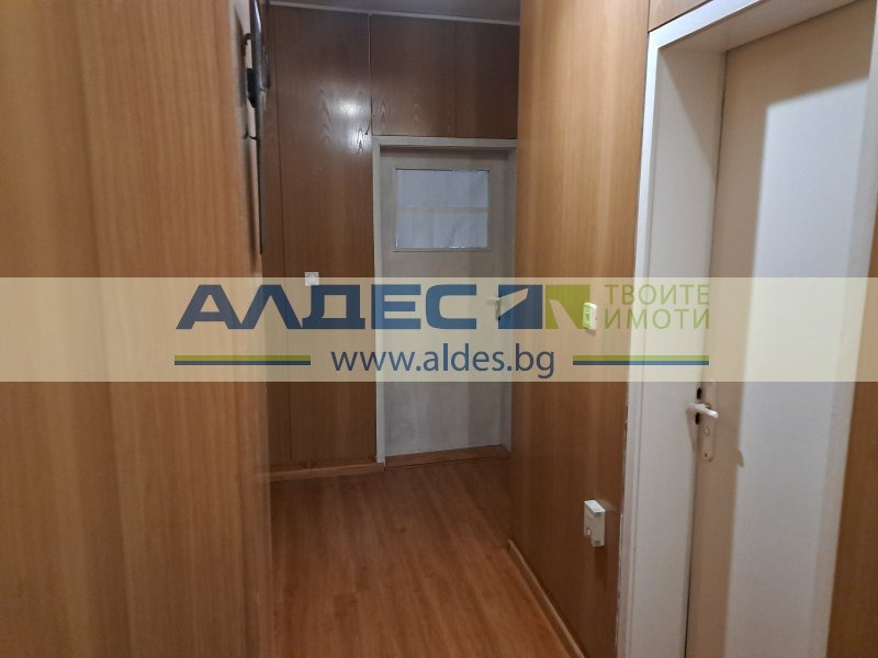 Na prodej  2 ložnice Sofia , Zona B-5 , 130 m2 | 52503196 - obraz [7]