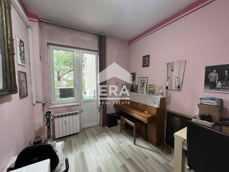 Продаја  3 спаваће собе Софија , Центар , 76 м2 | 32837855 - слика [4]