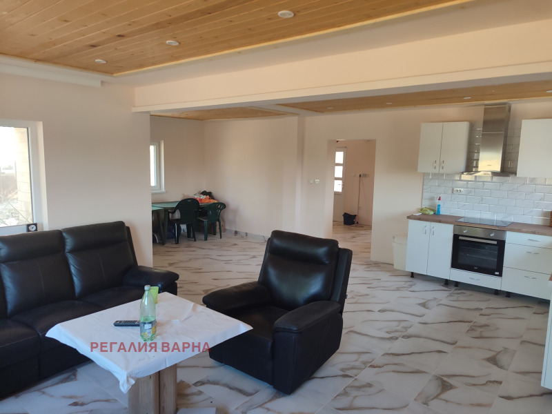 Продава  Къща област Варна , с. Генерал Кантарджиево , 140 кв.м | 21789314
