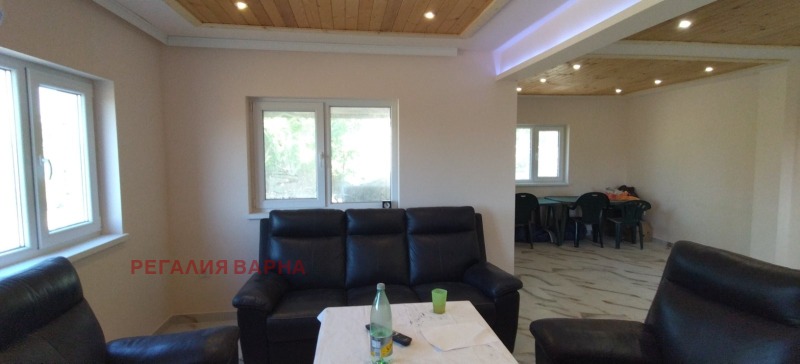 Продава  Къща област Варна , с. Генерал Кантарджиево , 140 кв.м | 21789314 - изображение [3]
