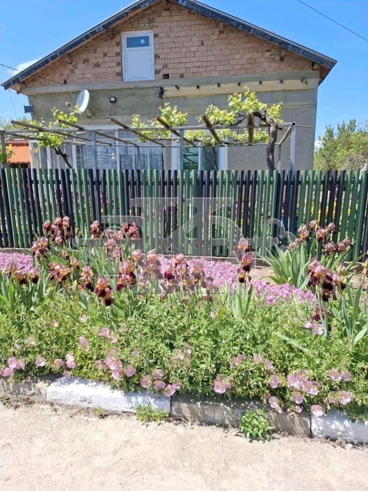 En venta  Casa región Dóbrich , Zmeevo , 80 metros cuadrados | 99328769
