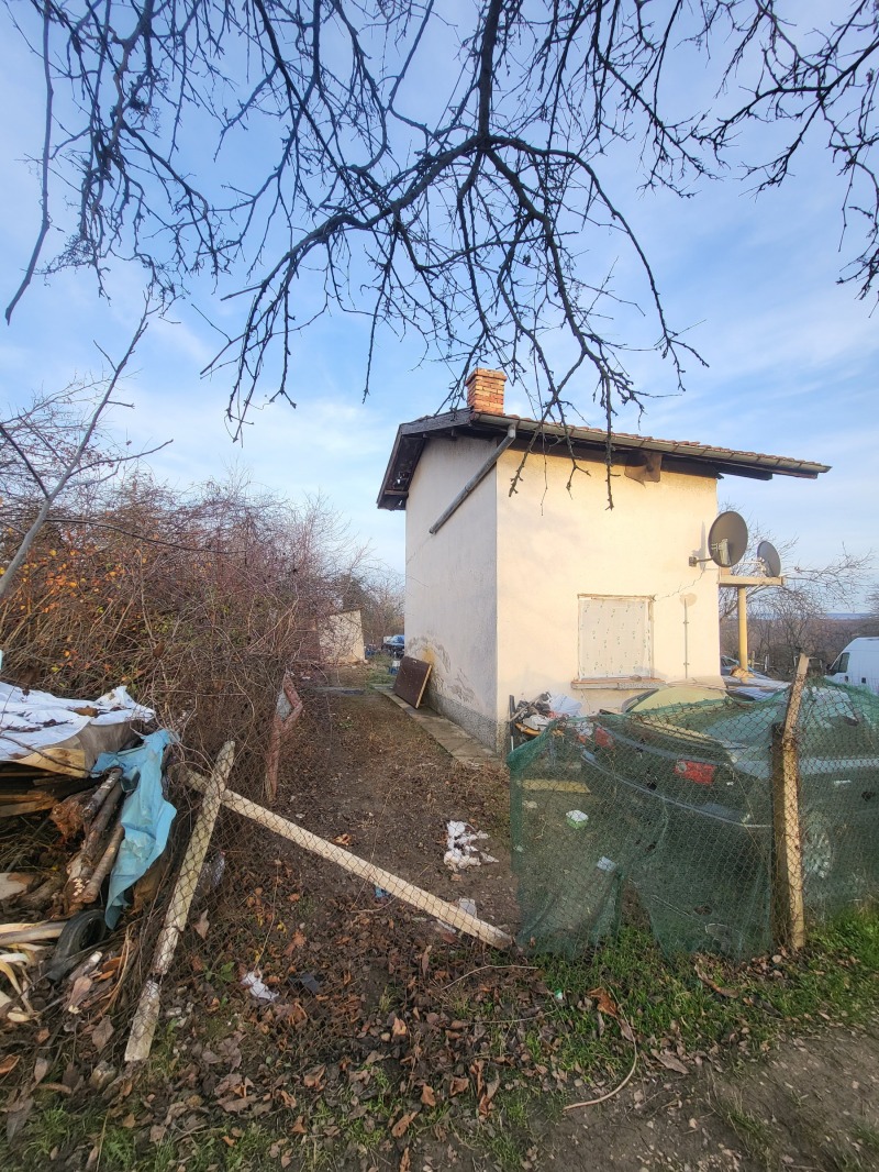 Продава ВИЛА, гр. Плевен, м-т Орлето, снимка 10 - Вили - 52913501