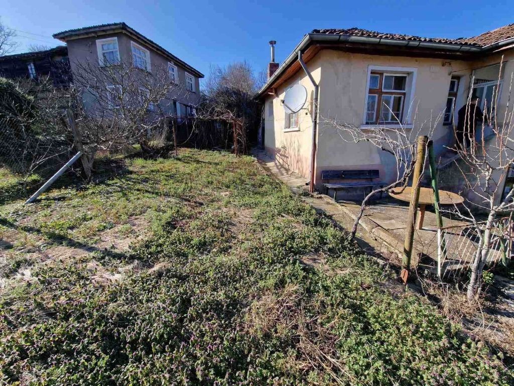 Продава КЪЩА, с. Кости, област Бургас, снимка 3 - Къщи - 53774250