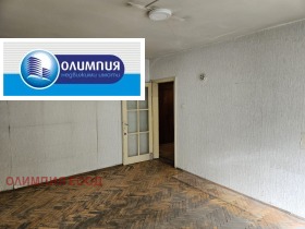 2 dormitoare Țentâr, Ruse 7