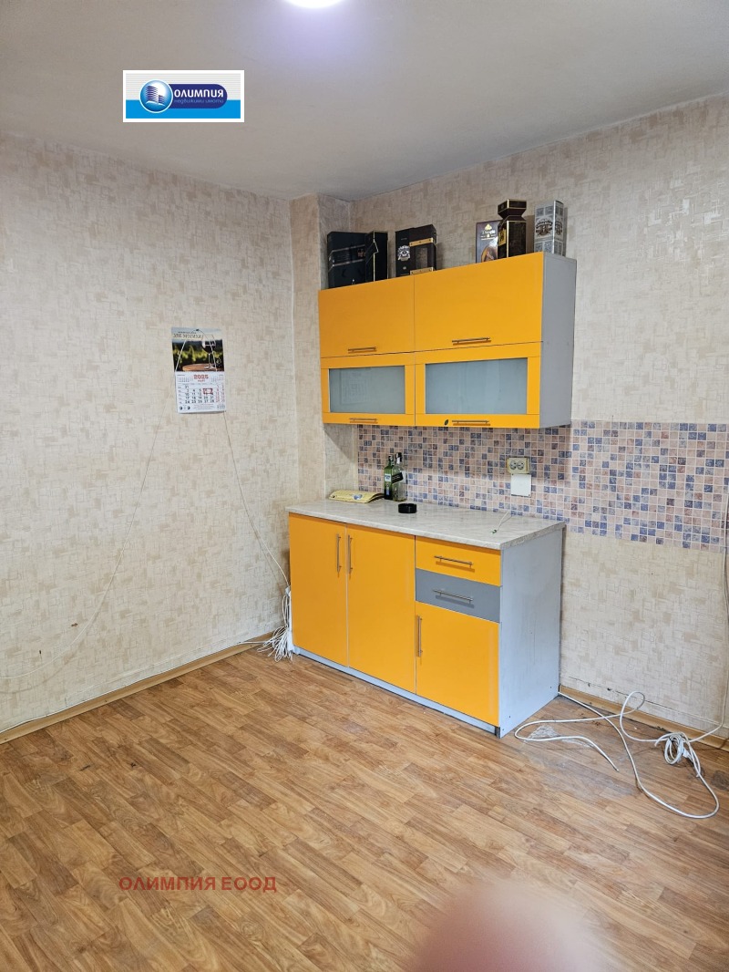 De vânzare  2 dormitoare Ruse , Țentâr , 86 mp | 76113348 - imagine [2]