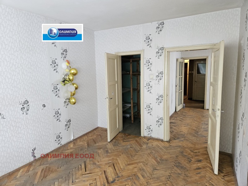 De vânzare  2 dormitoare Ruse , Țentâr , 86 mp | 76113348 - imagine [3]