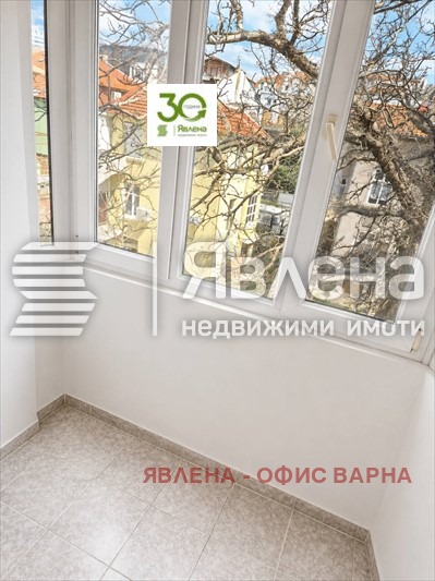 Продава 3-СТАЕН, гр. Бургас, Център, снимка 8 - Апартаменти - 54684078