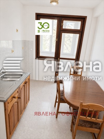 Продава 3-СТАЕН, гр. Бургас, Център, снимка 3 - Апартаменти - 54684078