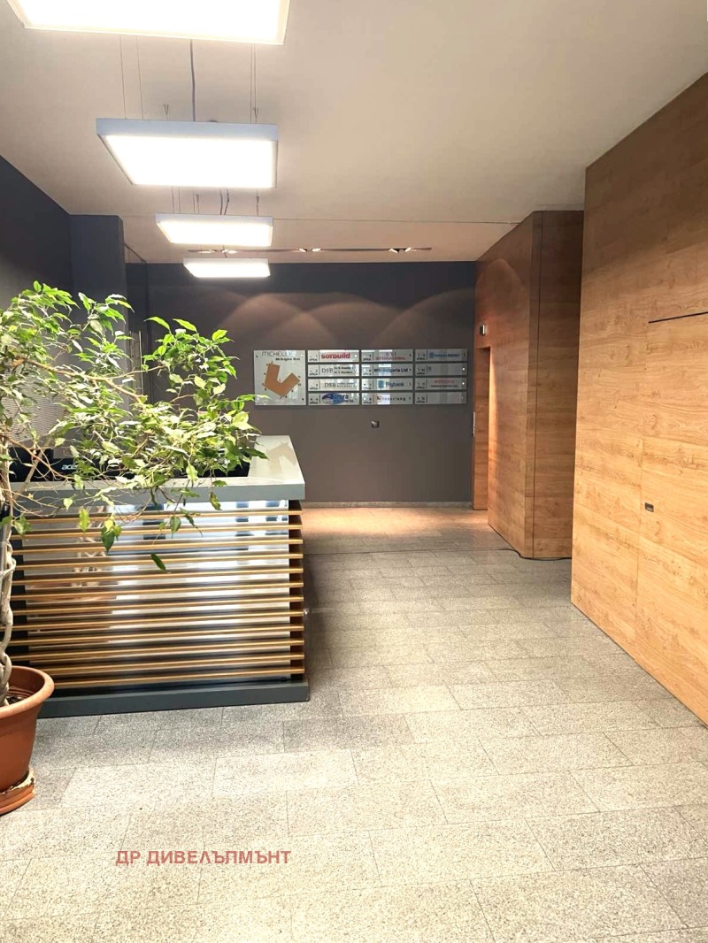 In vendita  3 camere da letto Sofia , Manastirski livadi , 157 mq | 98220283 - Immagine [15]