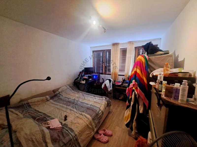 Продава  4-стаен град Варна , Погреби , 135 кв.м | 79357281 - изображение [4]