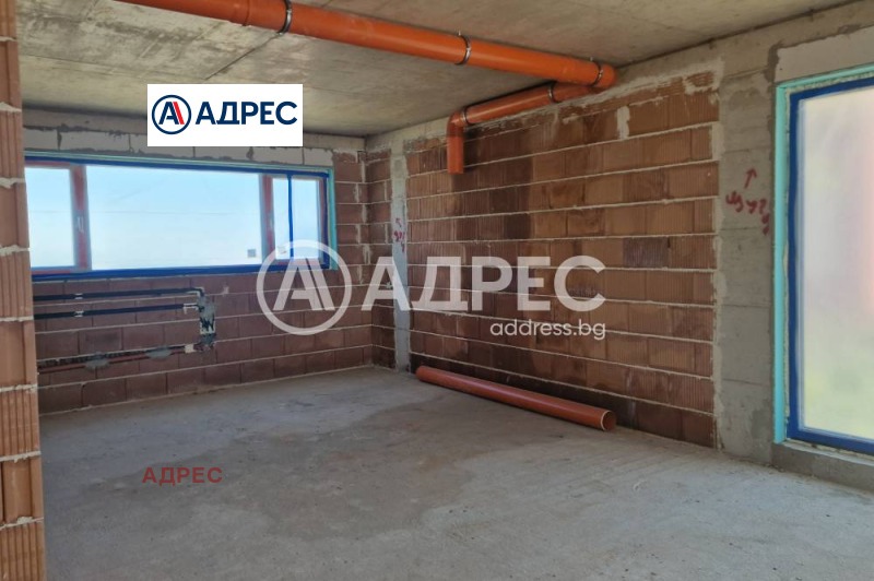 Продава КЪЩА, гр. Варна, м-т Долна Трака, снимка 2 - Къщи - 52747053