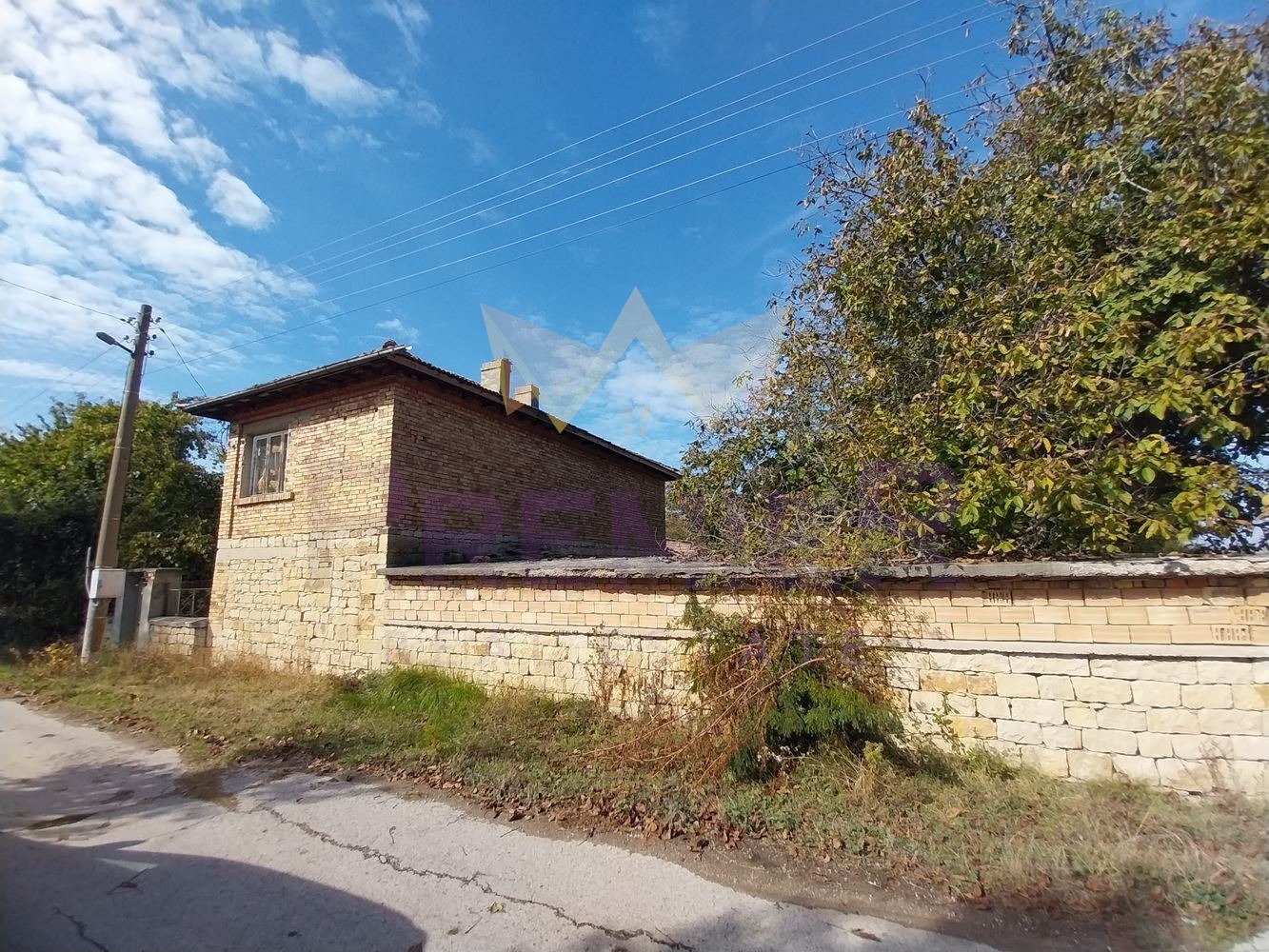 Продава КЪЩА, с. Петров дол, област Варна, снимка 2 - Къщи - 56658340