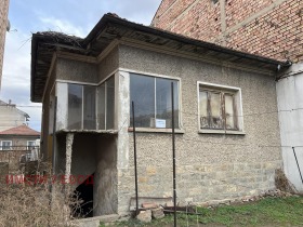 Casa Sevlievo, región de Gabrovo 2