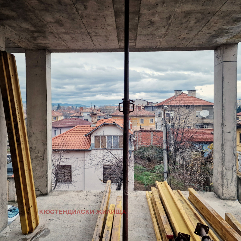 Продава 2-СТАЕН, гр. Кюстендил, Център, снимка 4 - Апартаменти - 50585566