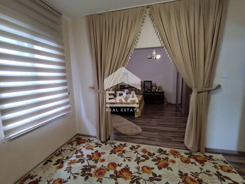 Продава  3-стаен град Хасково , Овчарски , 95 кв.м | 45067384 - изображение [3]