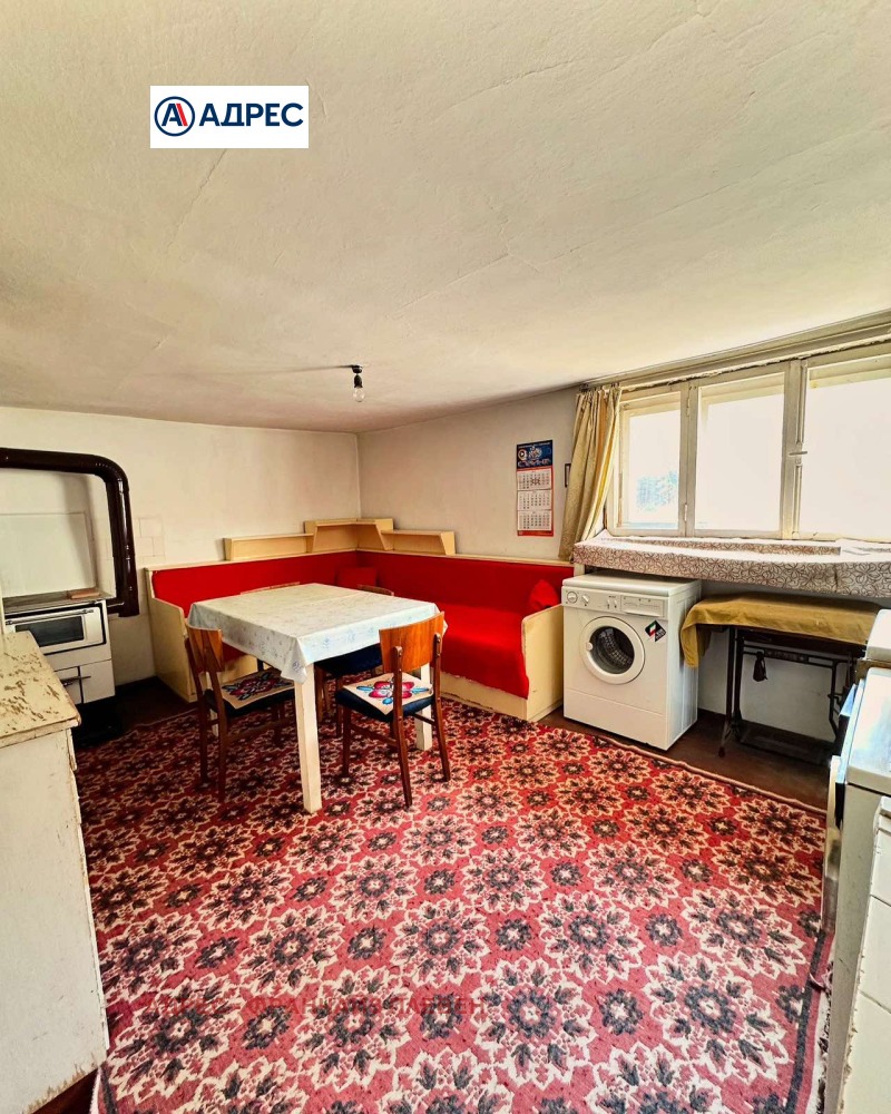 Til salg  Hus Lovech , Mladost , 124 kvm | 89472356 - billede [3]