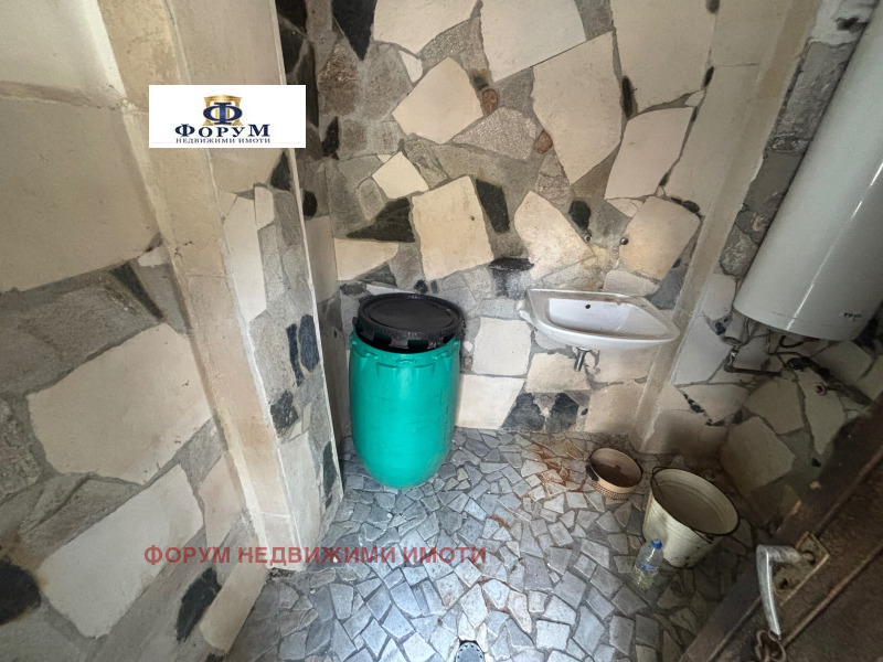 Продава КЪЩА, с. Устина, област Пловдив, снимка 9 - Къщи - 52521382