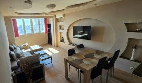 1 makuuhuone Lazur, Burgas