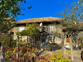 Продажба на имоти в с. Иванча, област Велико Търново - изображение 6 