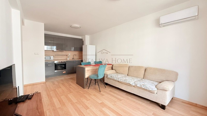 Продава 2-СТАЕН, гр. Бургас, Сарафово, снимка 2 - Апартаменти - 53018374