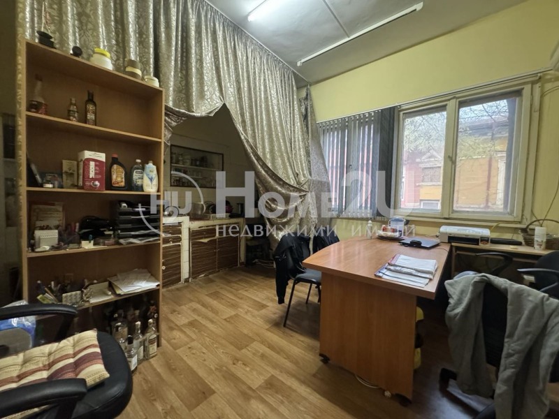 Продава  Етаж от къща град Пловдив , Център , 170 кв.м | 26294433 - изображение [3]