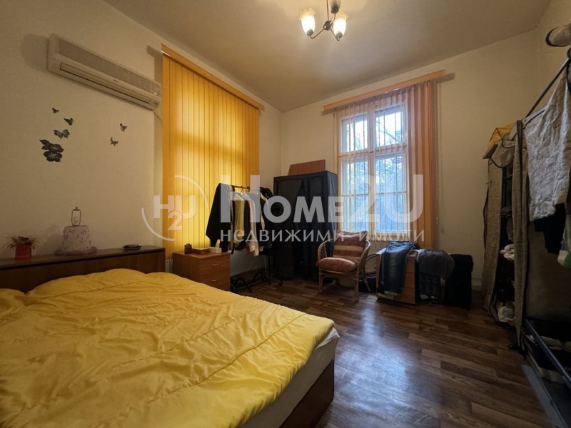 Продава  Етаж от къща град Пловдив , Център , 170 кв.м | 26294433