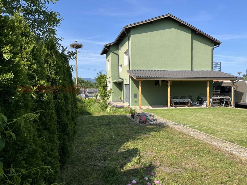In vendita  Casa regione Sofia , Rajovo , 200 mq | 13991122 - Immagine [2]