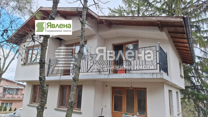 Продава КЪЩА, гр. София, гр. Банкя