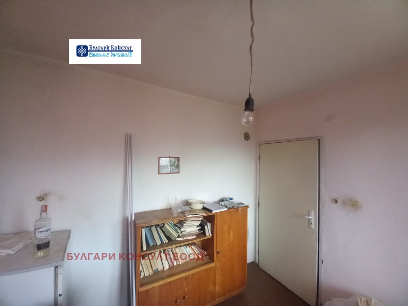 Продава КЪЩА, с. Мала Фуча, област Кюстендил, снимка 17 - Къщи - 53074149