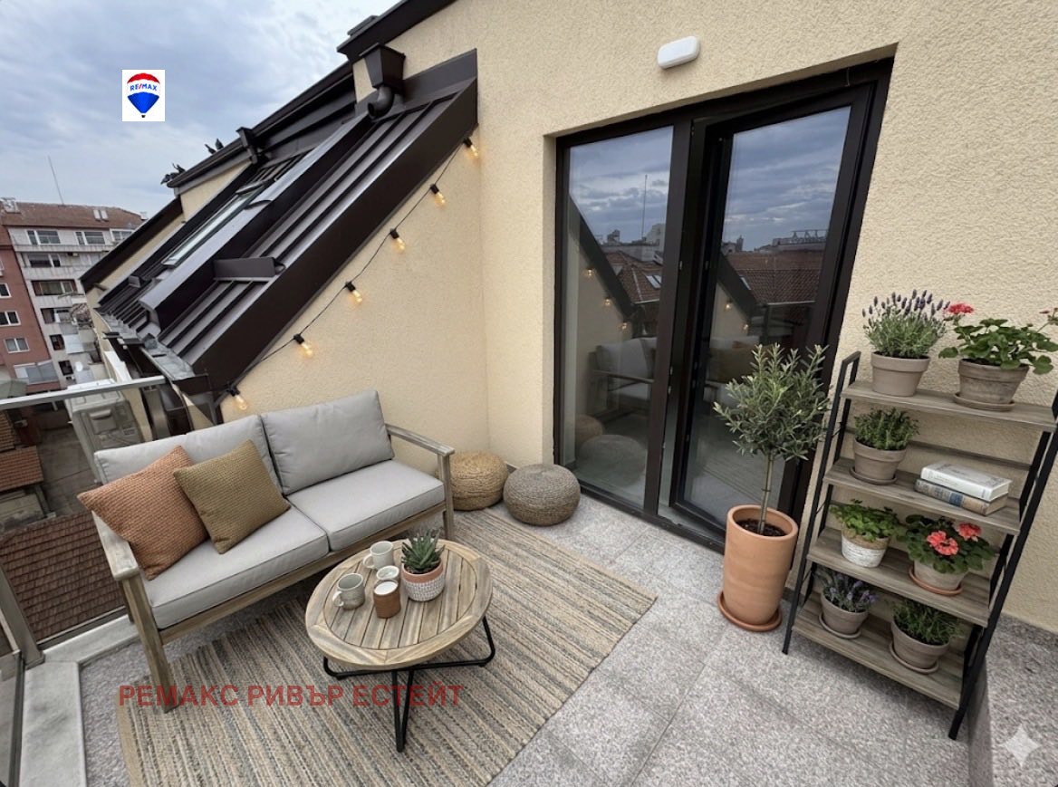 Продава АТЕЛИЕ, ТАВАН, гр. Русе, Широк център, снимка 7 - Апартаменти - 54119316