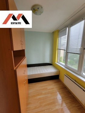 2 makuuhuonetta Tri tšutšura - tsentar, Stara Zagora 15