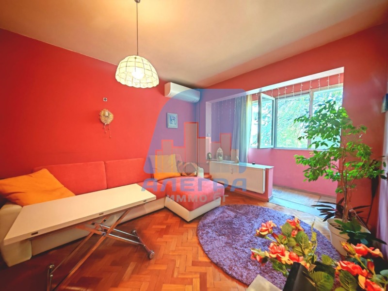 Продава  2-стаен град София , Борово , 65 кв.м | 59453236