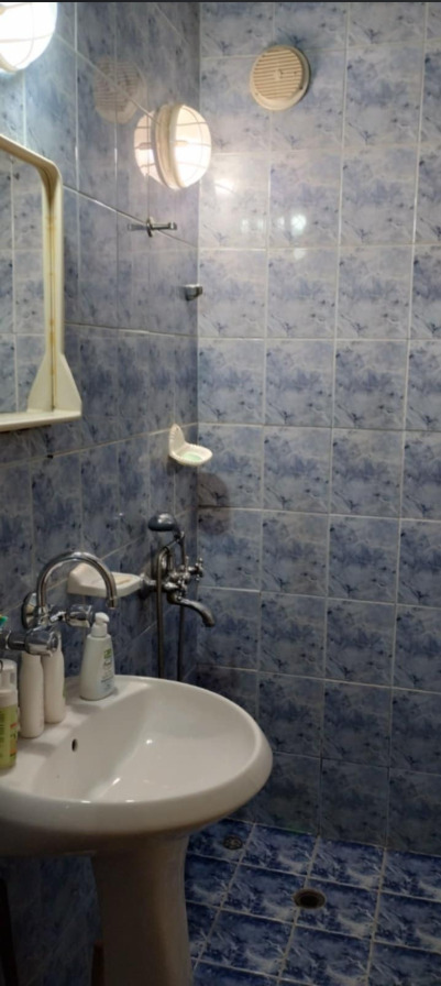 Продава 2-СТАЕН, гр. София, Толстой, снимка 2 - Апартаменти - 52521897