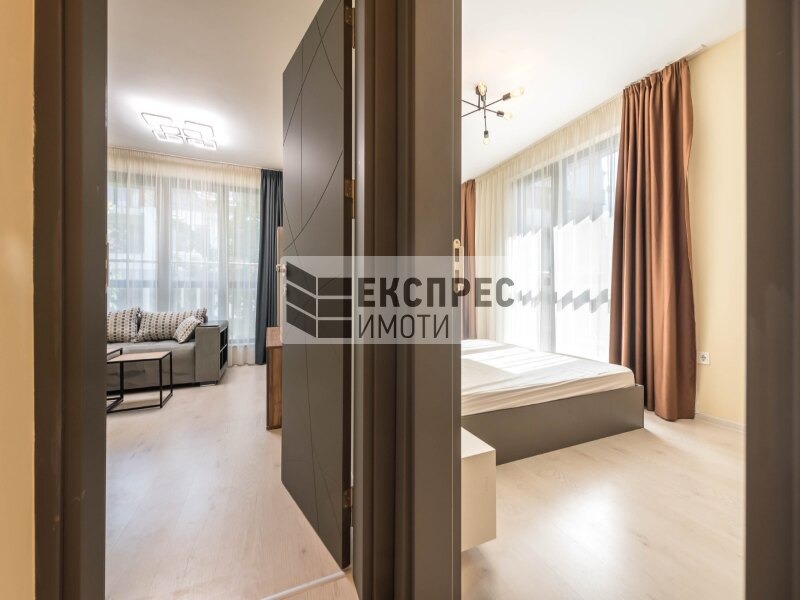 Продава  3-стаен град Варна , Център , 111 кв.м | 35445782 - изображение [8]