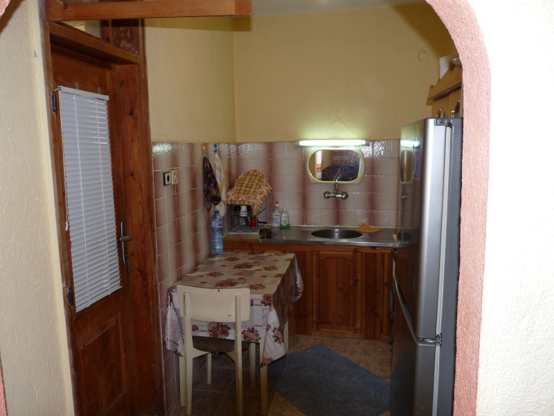 Продава КЪЩА, с. Баните, област Смолян, снимка 13 - Къщи - 52996943