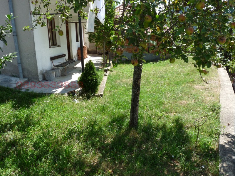 Продава КЪЩА, с. Баните, област Смолян, снимка 17 - Къщи - 52996943