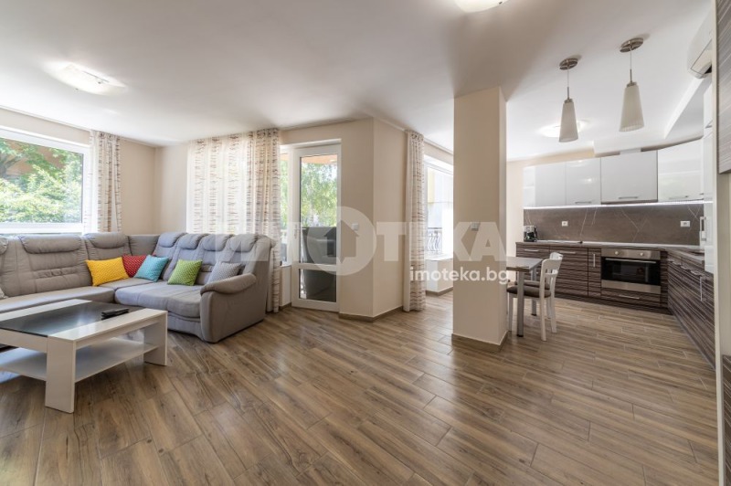 Til salgs  Hus region Dobrich , Rogasjevo , 200 kvm | 35004194 - bilde [2]
