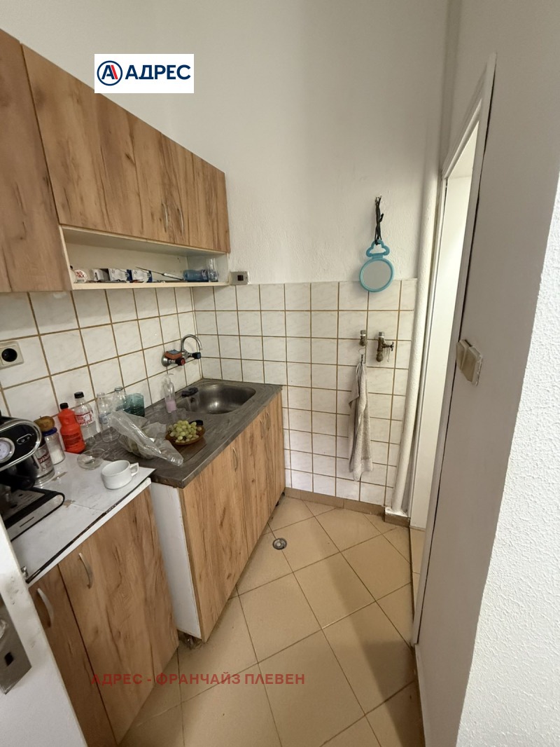 Продава МАГАЗИН, гр. Плевен, Идеален център, снимка 4 - Магазини - 53336801