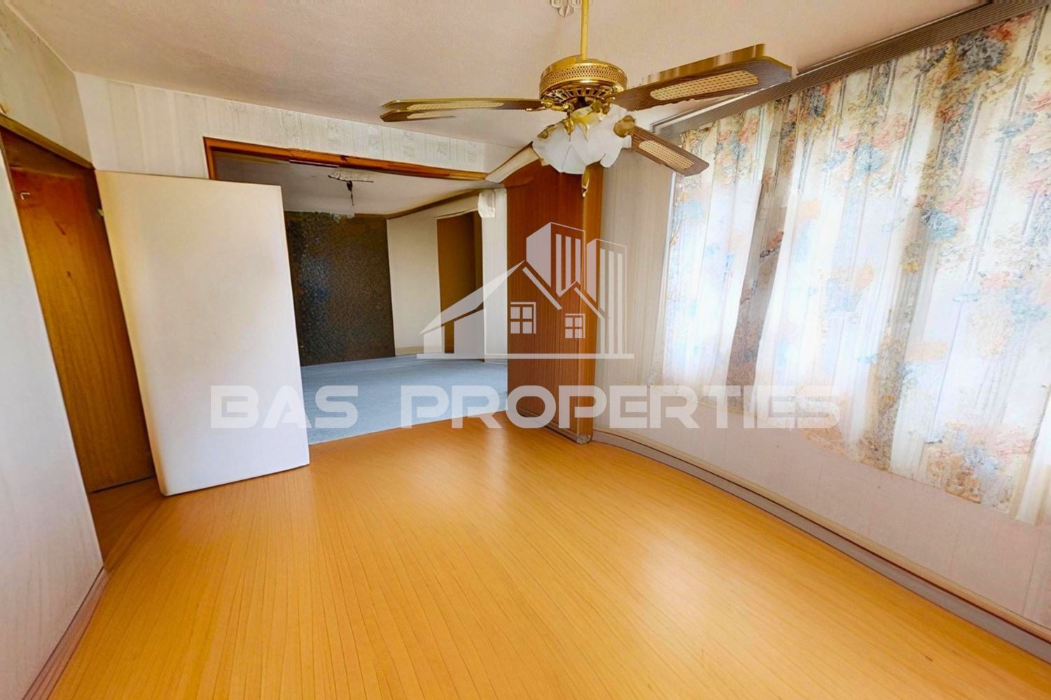 Продава КЪЩА, гр. София, с. Мрамор, снимка 6 - Къщи - 54213367