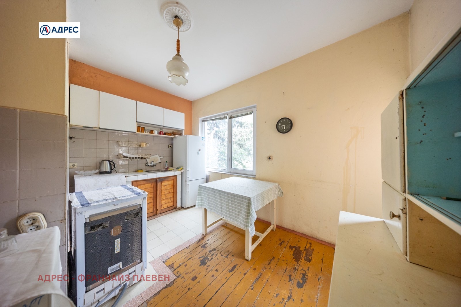 Продава КЪЩА, гр. Враца, Център, снимка 10 - Къщи - 55117095