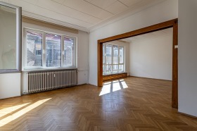 4-СТАЕН, 112 m2