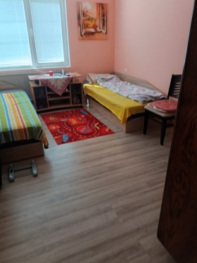 Ev Katı Strajec, bölge Razgrad