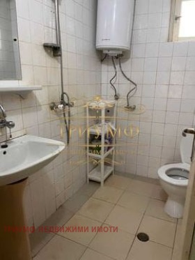 Продава КЪЩА, с. Аврен, област Варна, снимка 12 - Къщи - 54788651