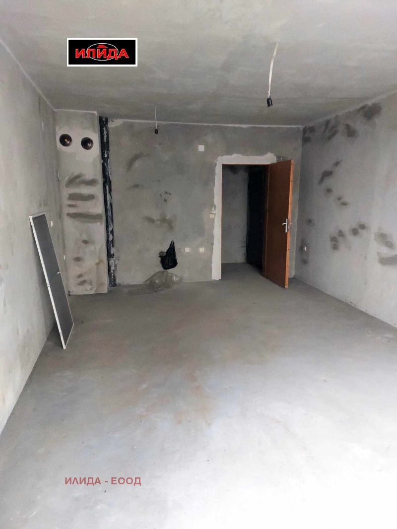 Продаја  2 спаваће собе Русе , Центар , 92 м2 | 14834326 - слика [2]