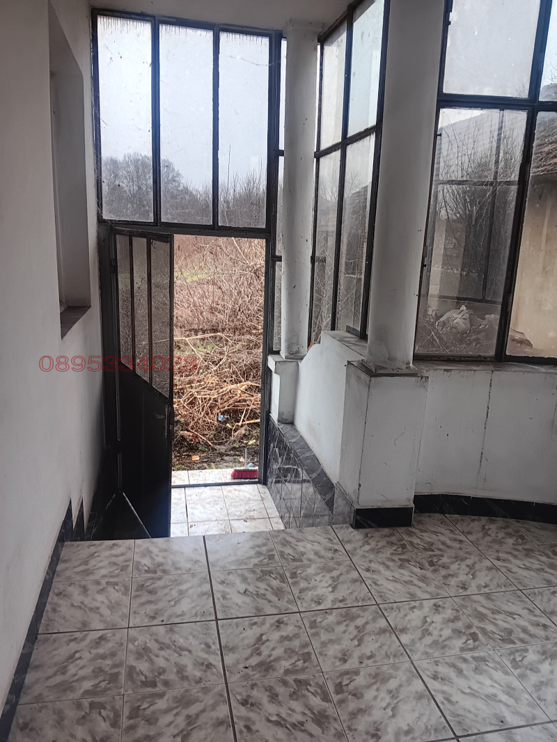 Продава КЪЩА, с. Тотлебен, област Плевен, снимка 12 - Къщи - 53584495