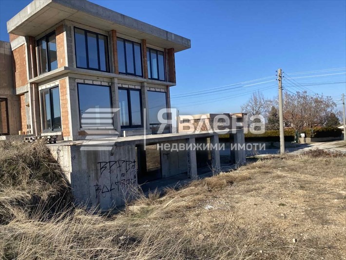 Προς πώληση  σπίτι περιοχή Plovdiv , Βελατστητσα , 598 τ.μ | 64612526 - εικόνα [4]